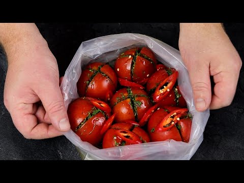 Видео: Боже, как вкусно! Я всегда буду так готовить! Просто надрежьте помидоры🍅! Вкусные Помидоры!