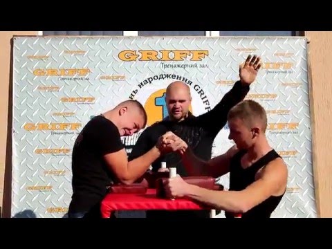 Видео: Відео змагань з армреслінгу 01/11/2015 р. село Рідківці