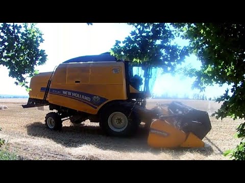 Видео: Обзор комбайна New Holland TC5.90#Слабые места и некоторые модернизации!