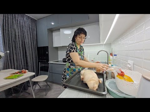 Видео: начинаю подготовку к ВСТРЕЧЕ НОВОГО ГОДА//мой НОВЫЙ ПОМОШНИК