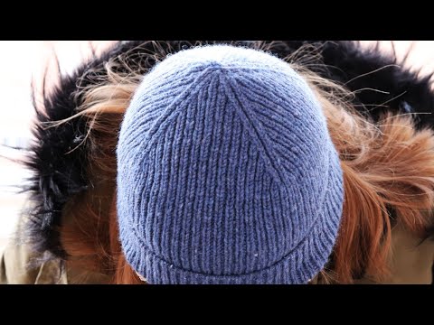 Видео: Убавки на макушке шапки резинкой 1Х1| Мастер-класс #шапкаспицами #вязаниеспицами