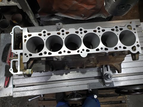Видео: BMW M50B25 Ремонт блока и ГБЦ / Поршни TOYOTA