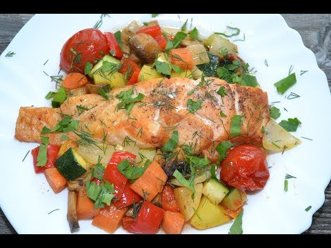 Видео: Лосось с овощами,запеченный в духовке/Вкусный и полезный обед за 30минут)