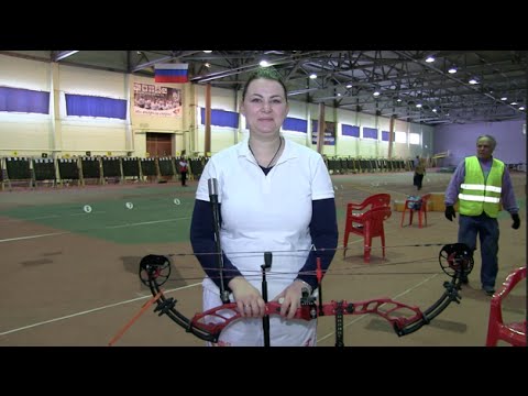 Видео: Блочный лук PSE Supramax и Наталья Авдеева