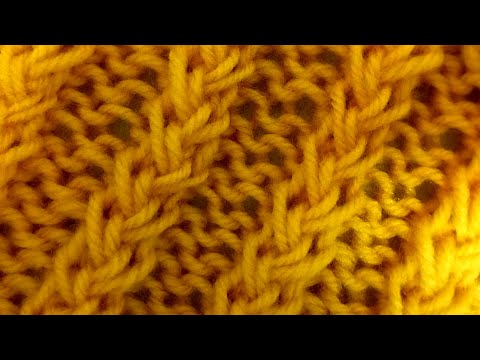Видео: Волшебная косичка спицами.  Magic braid with knitting needles