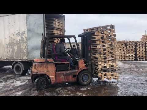 Видео: Как грузить поддоны в машину