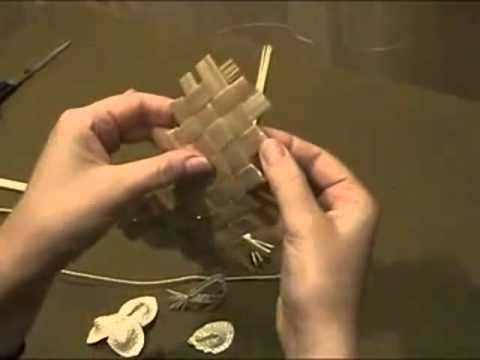 Видео: Плетение из соломы Лист рогожка.mp4