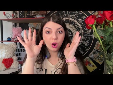 Видео: Его настоящие чувства к вам. Таро Юлия Петрова Прямые Эфиры