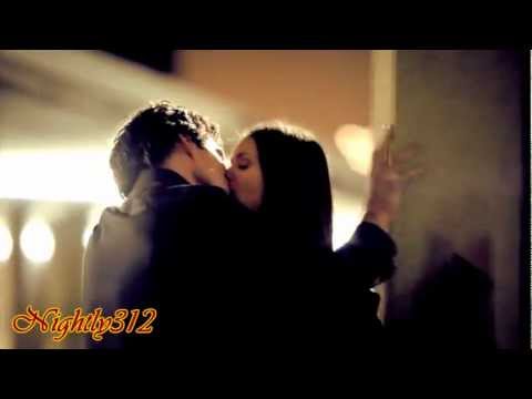 Видео: Damon & Elena - Дай мне силу