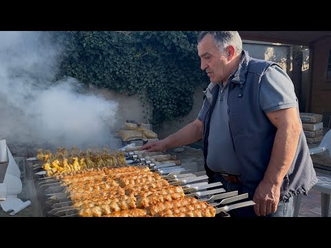 Видео: Очень вкусный рецепты на мангале в кругу друзей