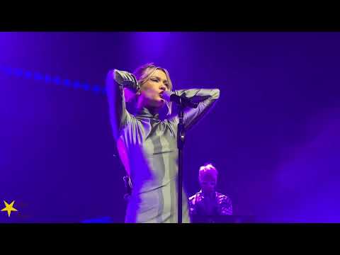 Видео: Моя Мишель – Близко (Live, Екатеринбург, 17.11.23)