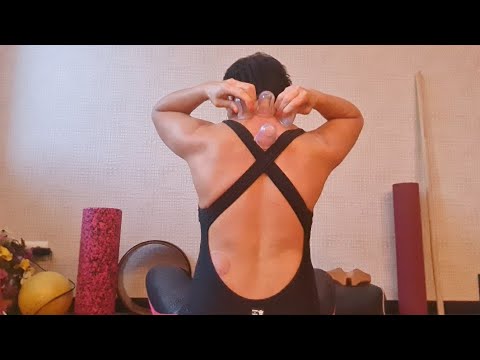 Видео: Как убрать холку быстро и эффективно в домашних условиях. Вдовий горбик.