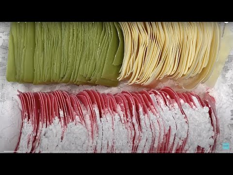 Видео: Breaking dry soap plates with starch/ломаю сухие мыльные пластинкис крахмалом/asmr/асмр/релакс/relax