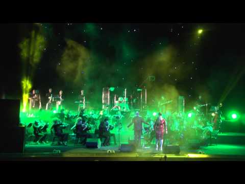 Видео: Музыка на острове Симфо-шоу «Мировые хиты»