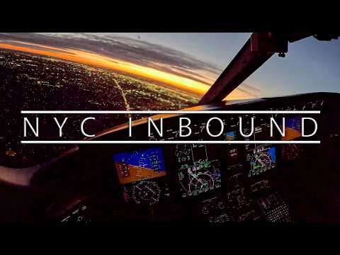 Видео: Доброе утро, Нью-Йорк | Частный самолет приземлился в аэропорту Тетерборо