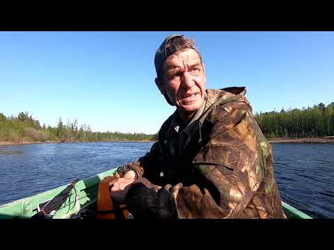 Видео: Щуки просыпаются-лето на носу. Хорошая, хоть и короткая рыбалка.