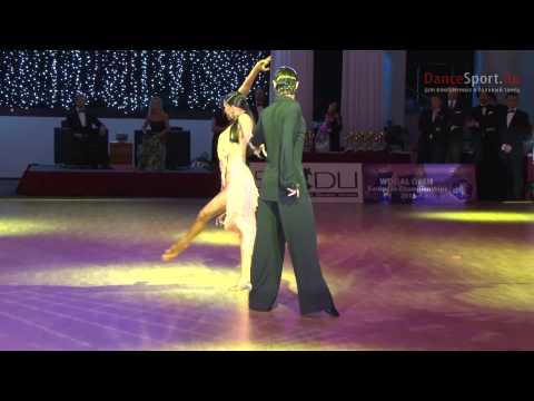Видео: Антон Карпов - Елена Хворова, Showcase 2 (Samba)