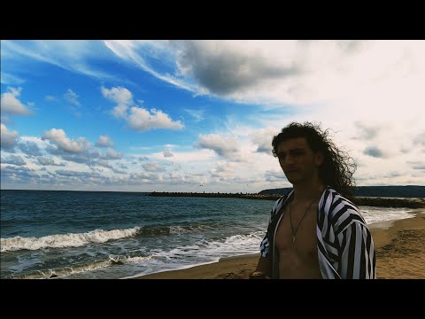 Видео: МИХО - ЛЪЧ СВЕТЛИНА (OFFICIAL 4K VIDEO)