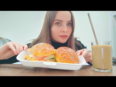 Видео: мукбанг/ домашние бургеры/ mukbang/ объедаюсь