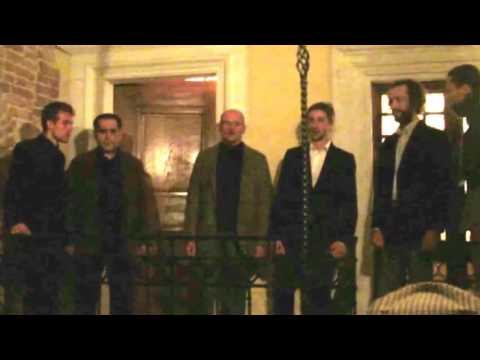 Видео: Миклухо Маклай Ой Напливала Та Чорна Хмара Ukrainian folk song