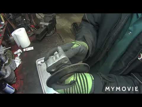 Видео: Yamaha VK540 КАК ПРАВИЛЬНО ЗАМЕНИТЬ КОЛОДКИ