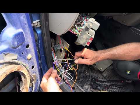 Видео: Калина установка блока центрального замка.