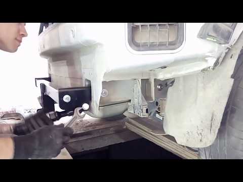 Видео: Установка фаркопа на Volkswagen Tiguan (2013 г.в.)