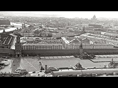 Видео: "Летим над Москвой" Воздушное путешествие - 1959 год. Главные достопримечательности столицы СССР .