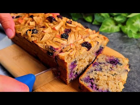 Видео: Возьмите овсянку, яблоко и чернику и приготовьте вкусный диетический пирог! Не содержит глютен!