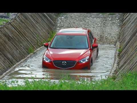 Видео: Mazda CX-5 вне асфальта