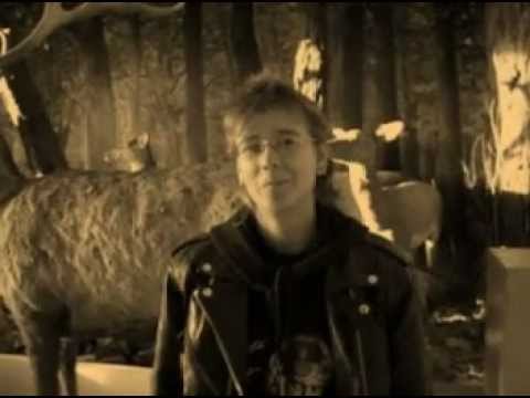 Видео: Кирпичи - про друзей [вырезки 2004]