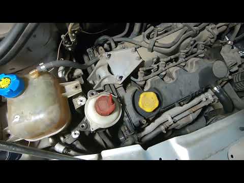 Видео: Фиат добло.Fiat Doblo 1.9jtd Проблема с ремнём генератора. Скидывает ремень.