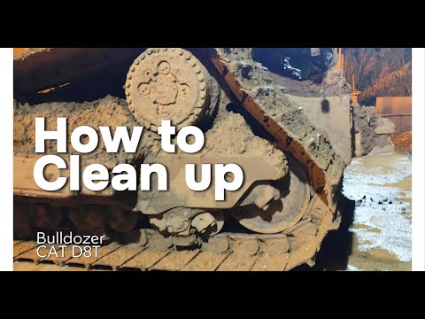 Видео: Быстрый способ мытья тяжелой техники CAT D8T Bulldozer
