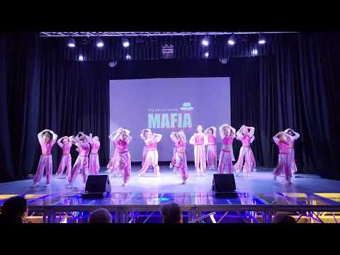 Видео: Dance studio «MAFIA» Назва твору: «Hold us»