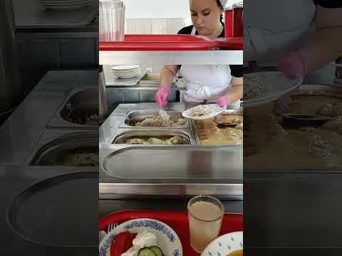 Видео: Лунинец столовая Полесьеэлектромаш чем кормят рабочих? какие цены? 