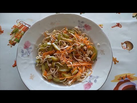 Видео: Как прорастить горох в домашних условиях и сделать из него лёгкий салат