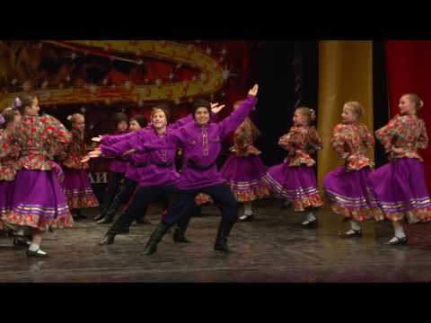 Видео: При Лужке  Золотое сечение  Москва май 2016