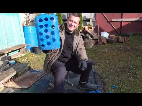 Видео: К Зиме Готовы, Дом В Деревне и Куры Зимой Не Замерзнут...