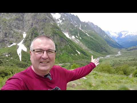 Видео: Домбай-Ульген, Чучхурский водопад, ледник Птыш