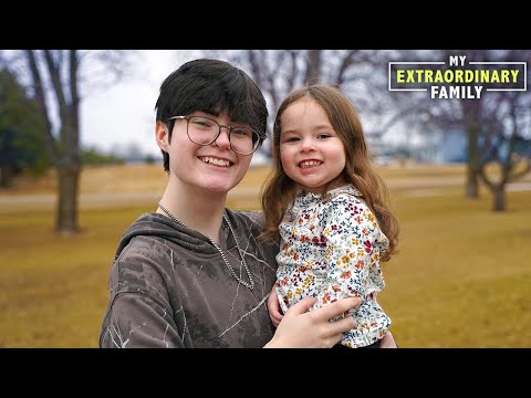 Видео: Я стал трансгендерным папой в 15 лет | МОЯ НЕОБЫКНОВЕННАЯ СЕМЬЯ