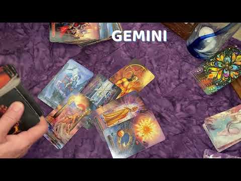 Видео: ВСЕ ЗНАКИ: СКОРПИОН-ВЕСЫ🖤ЧТО ОНИ ЧУВСТВУЮТ И ХОТЯТ ВАМ СКАЗАТЬ! 💬