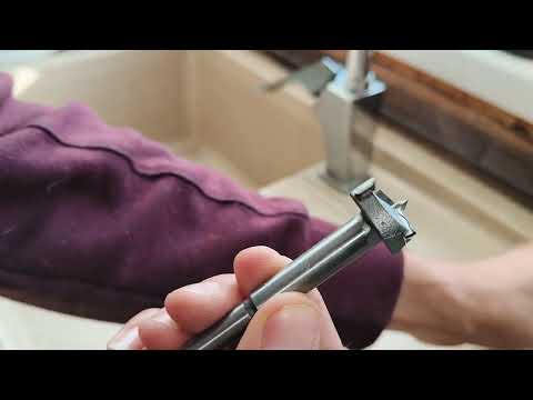 Видео: Каменная мойка, чем и как сверлить, нюансы...