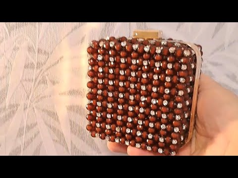 Видео: Как плести сумку фермуаром?💖Wie  herstellen man eine Perlentasche mit einem rahmen?