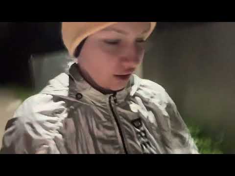 Видео: Весь день была занята и пришлось бегать в темноте .