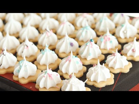 Видео: НЕЖНЕЙШЕЕ МЕРЕНГОВОЕ ПЕЧЕНЬЕ 🎄простой рецепт🎄 Meringue cookie recipe