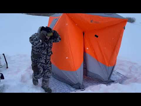 Видео: ОБЗОР: Палатка MirCamping, пол самоделка, печь из баллона, брикеты для печи. Рыбное место, ШОК!!!