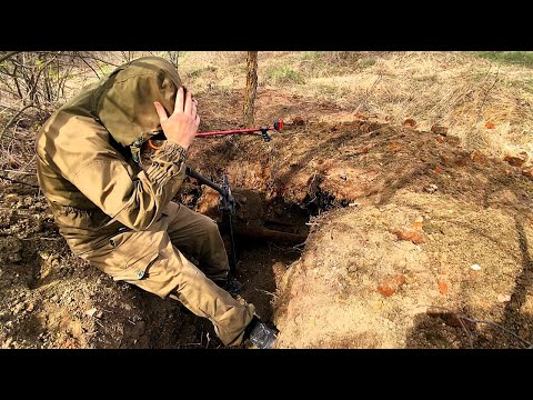 Видео: ЖУТКАЯ НАХОДКА В КУСТАХ!!! НАШЁЛ НЕЧТО СТРАШНОЕ... Металлокоп с Гефестом.