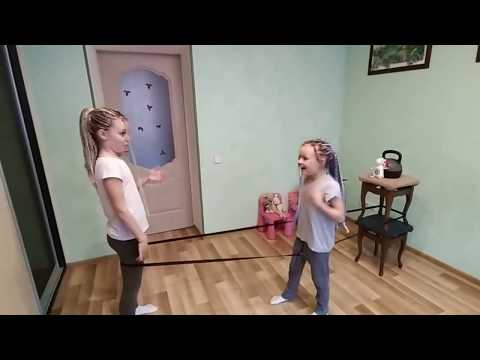 Видео: Как прыгать в резиночку! Игра!