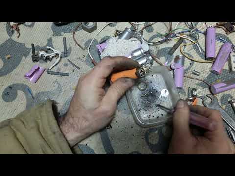 Видео: вскрываю 18650