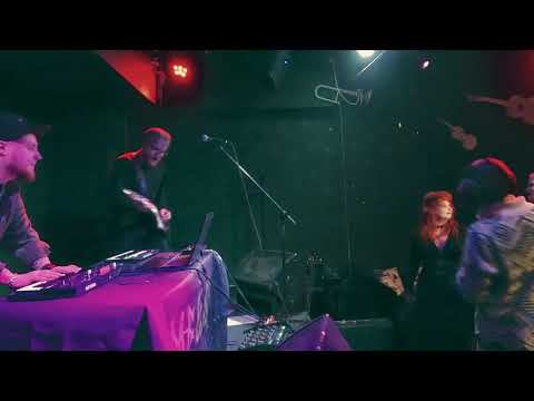 Видео: Фавелы - Очень жаль (Live "Дом", Киров)